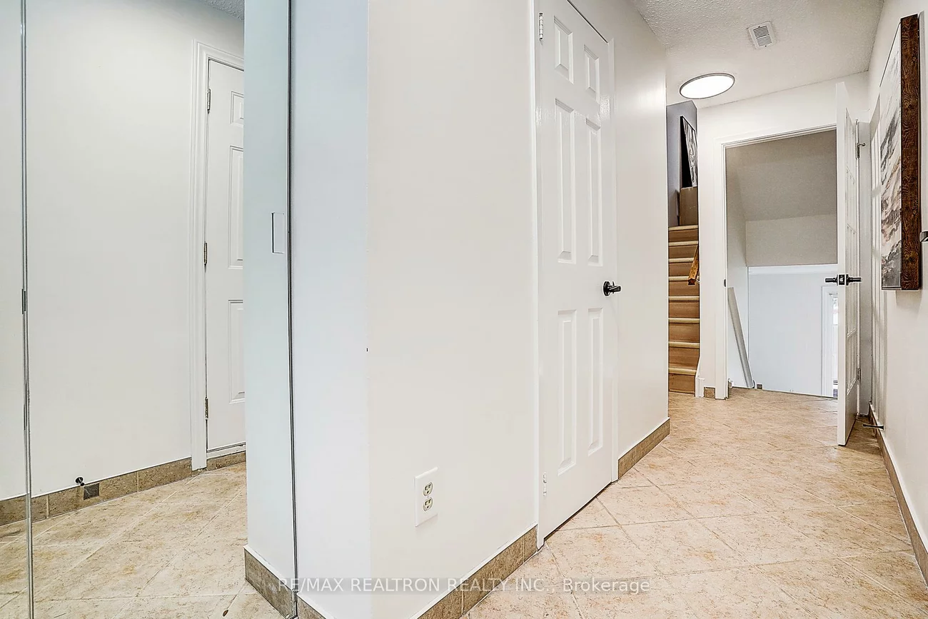 4, Thatchers Mill, Bullock, Markham