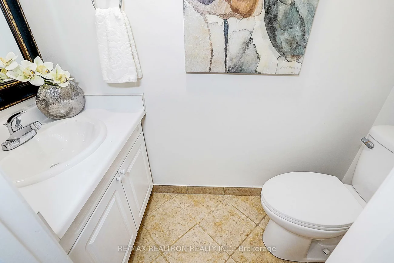 4, Thatchers Mill, Bullock, Markham