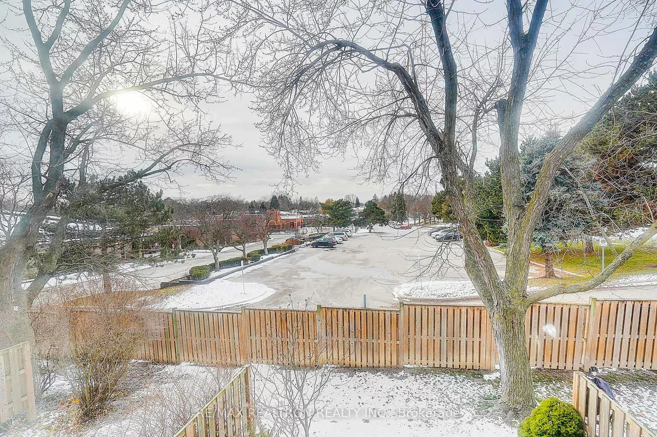 4, Thatchers Mill, Bullock, Markham