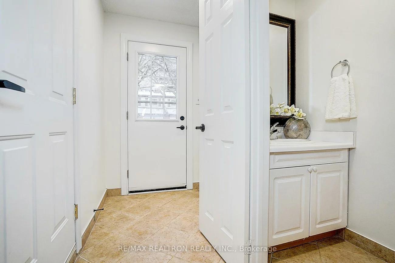 4, Thatchers Mill, Bullock, Markham