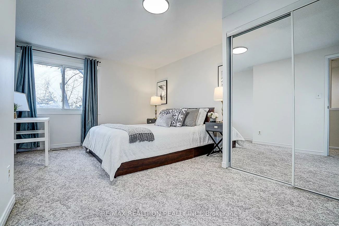 4, Thatchers Mill, Bullock, Markham