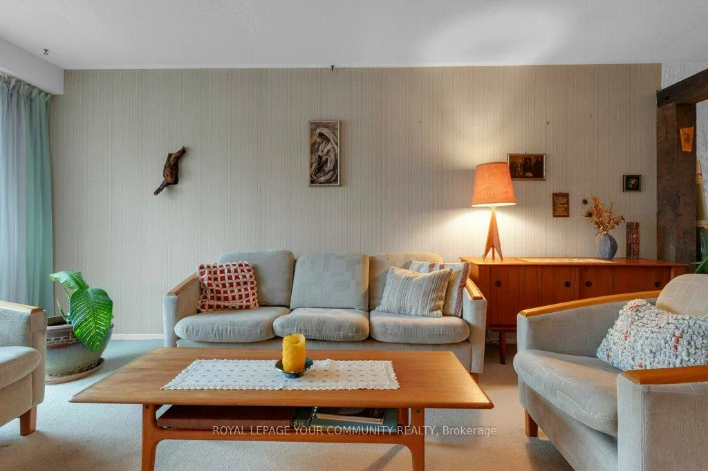 28, Stately, Royal Orchard, Markham