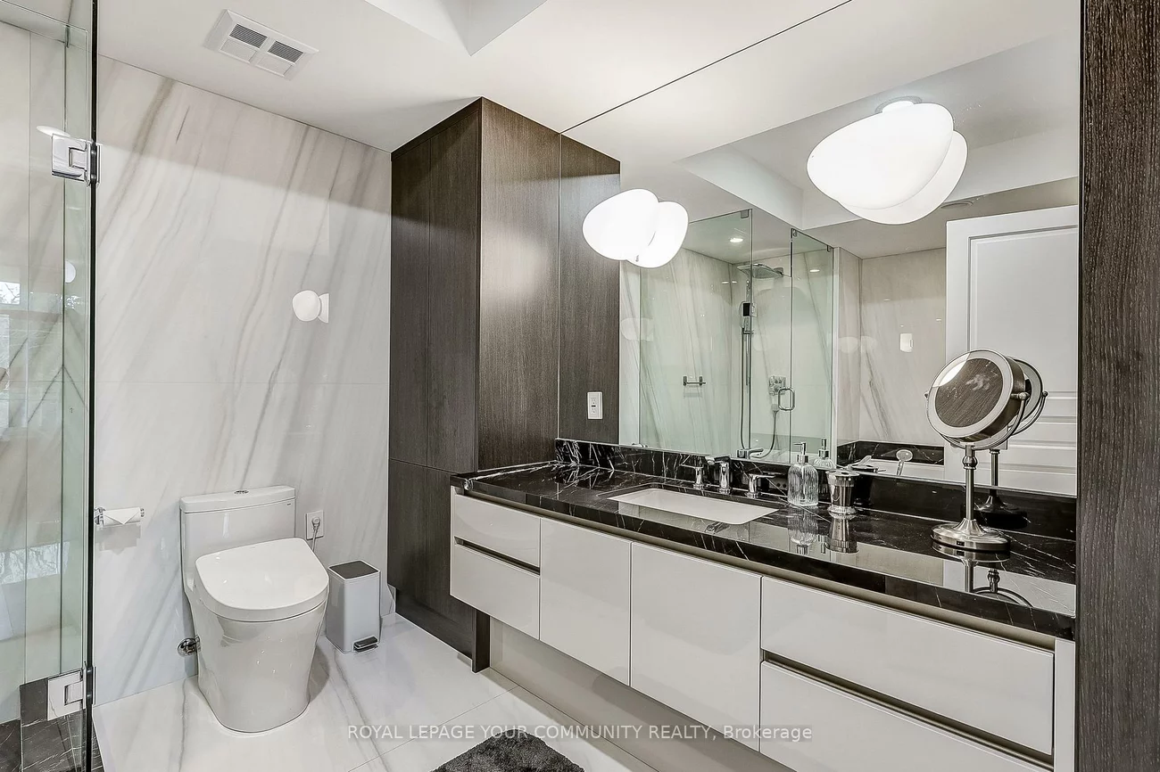 7071, Bayview, Bayview Glen, Markham