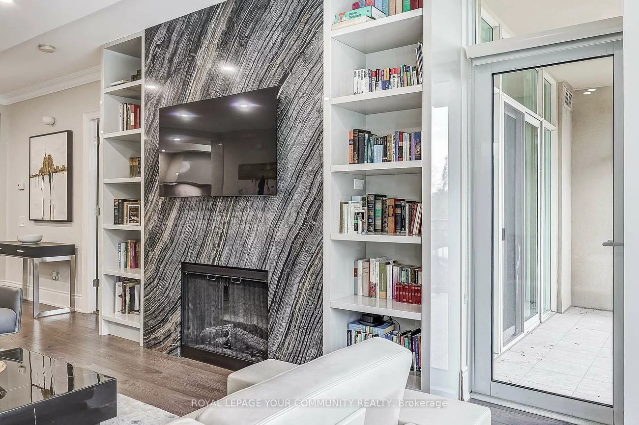 7071, Bayview, Bayview Glen, Markham