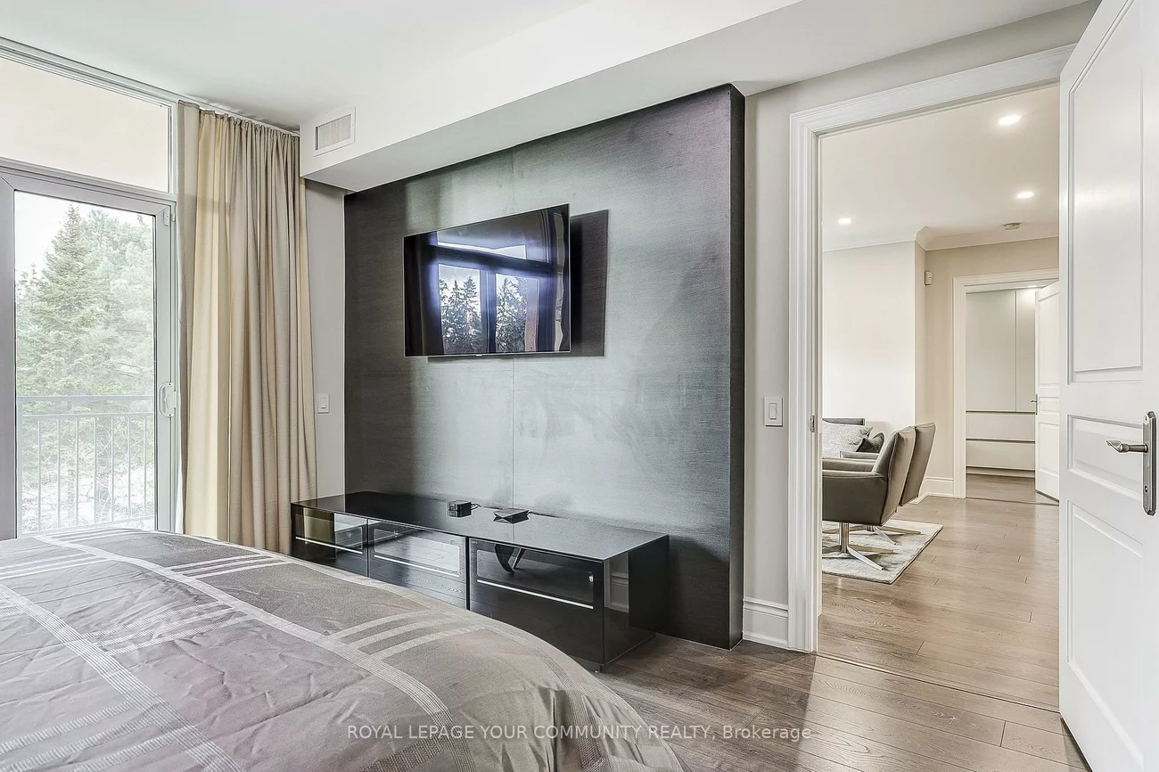 7071, Bayview, Bayview Glen, Markham