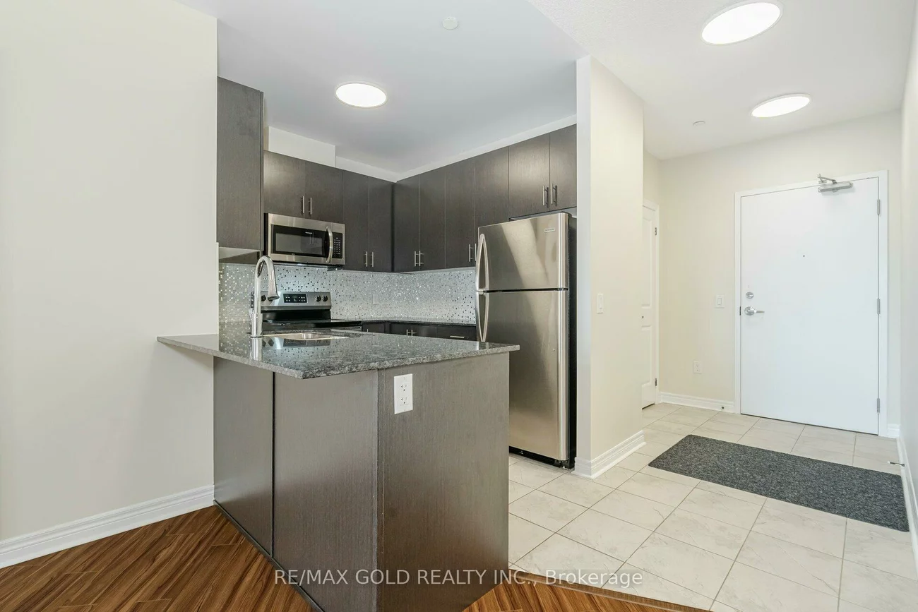 39, New Delhi, Cedarwood, Markham