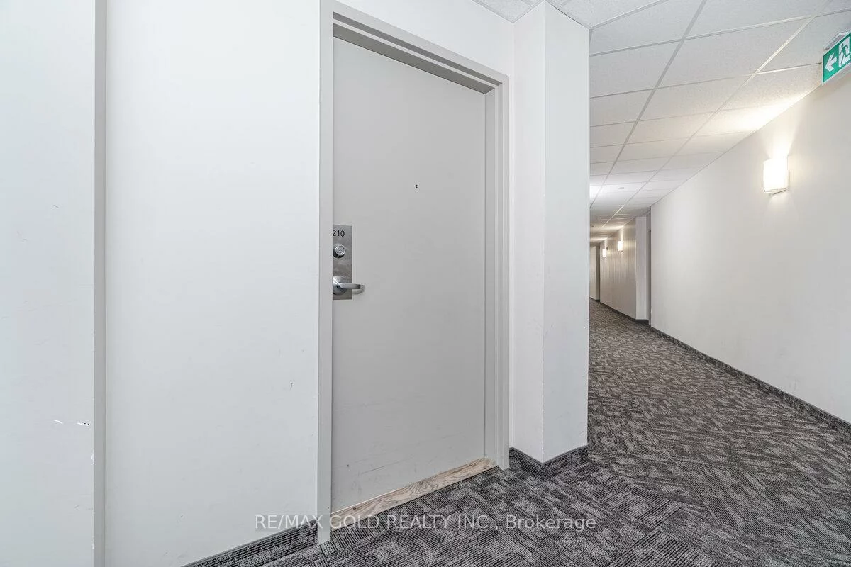 39, New Delhi, Cedarwood, Markham