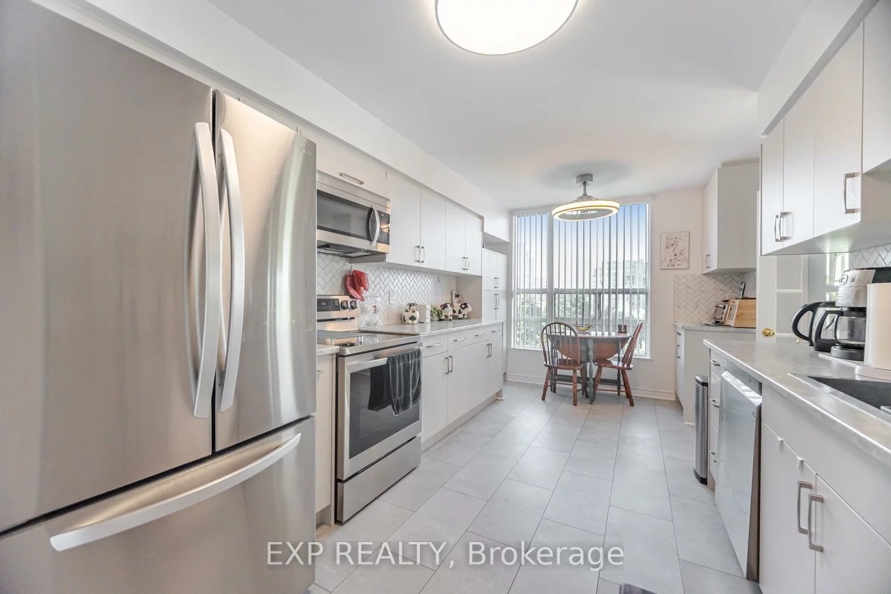 7825, Bayview, Aileen-Willowbrook, Markham