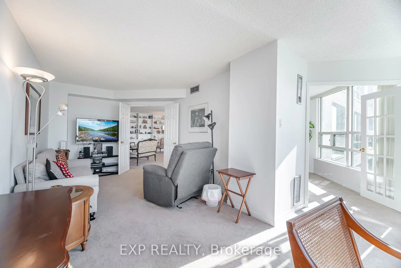 7825, Bayview, Aileen-Willowbrook, Markham