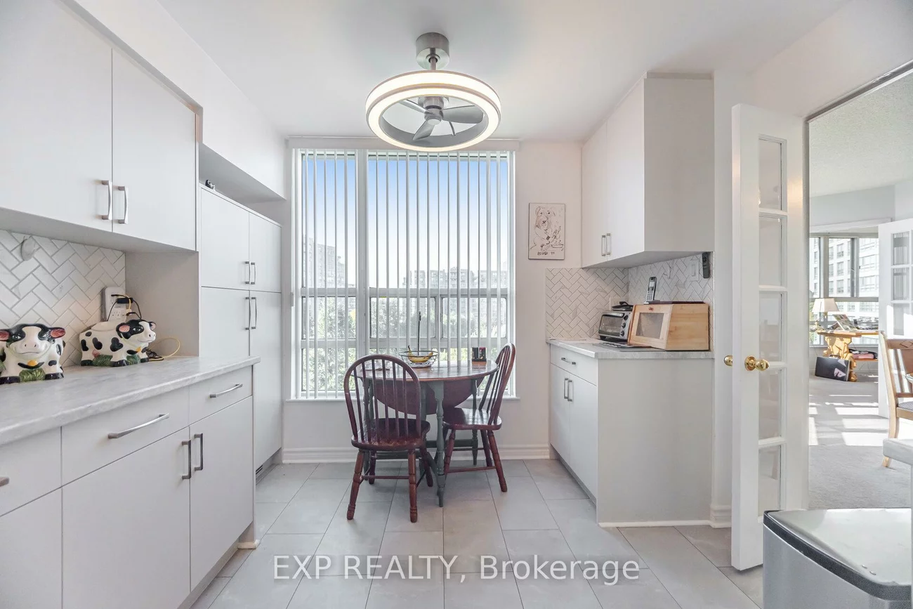 7825, Bayview, Aileen-Willowbrook, Markham