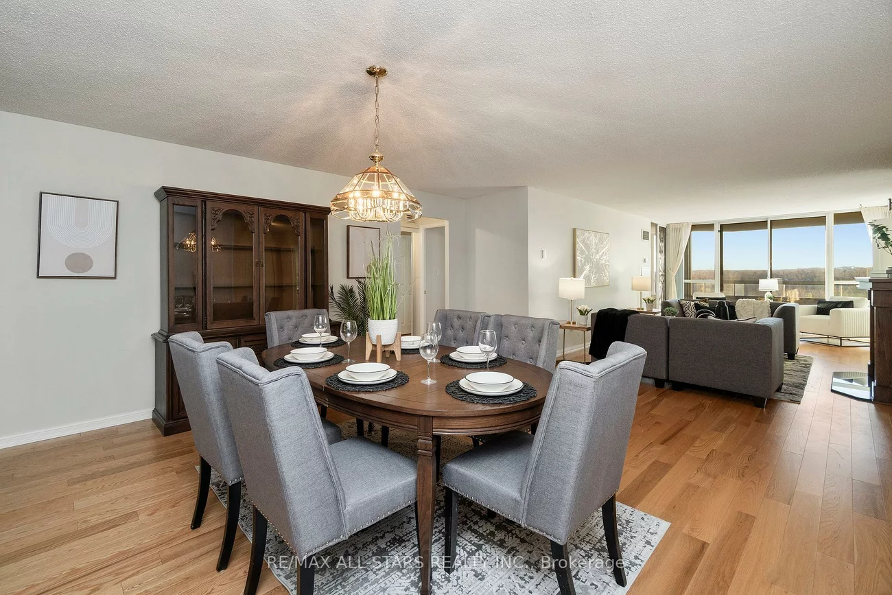 610, Bullock, Markville, Markham