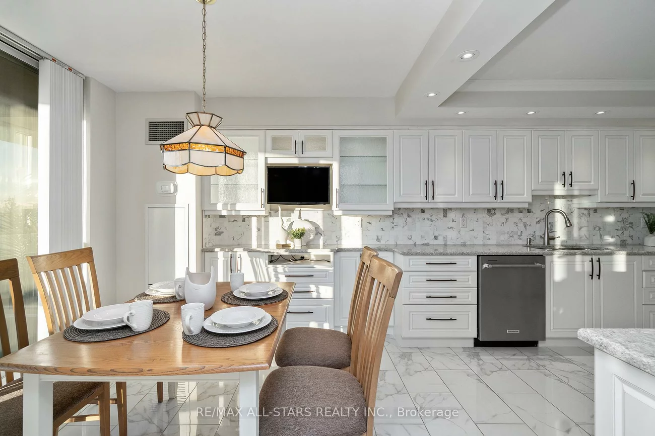 610, Bullock, Markville, Markham