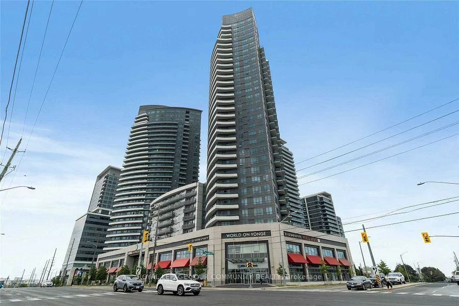 7167, Yonge, Thornhill, Markham