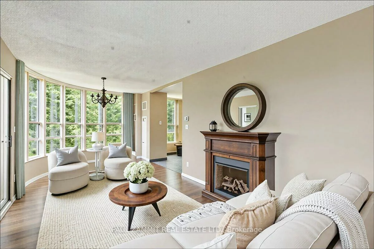 7905, Bayview, Aileen-Willowbrook, Markham