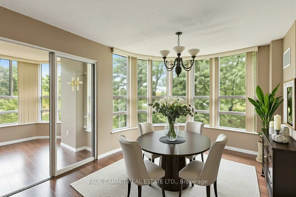 7905, Bayview, Aileen-Willowbrook, Markham