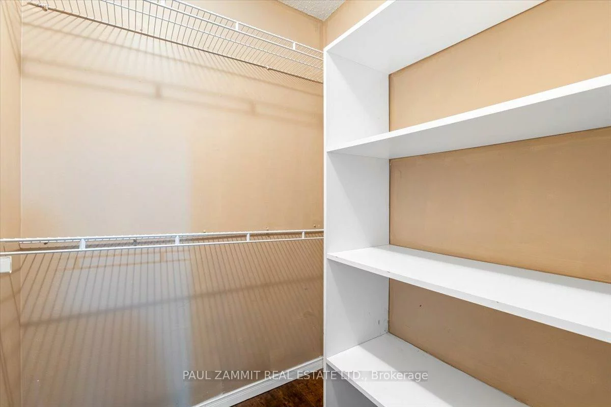 7905, Bayview, Aileen-Willowbrook, Markham