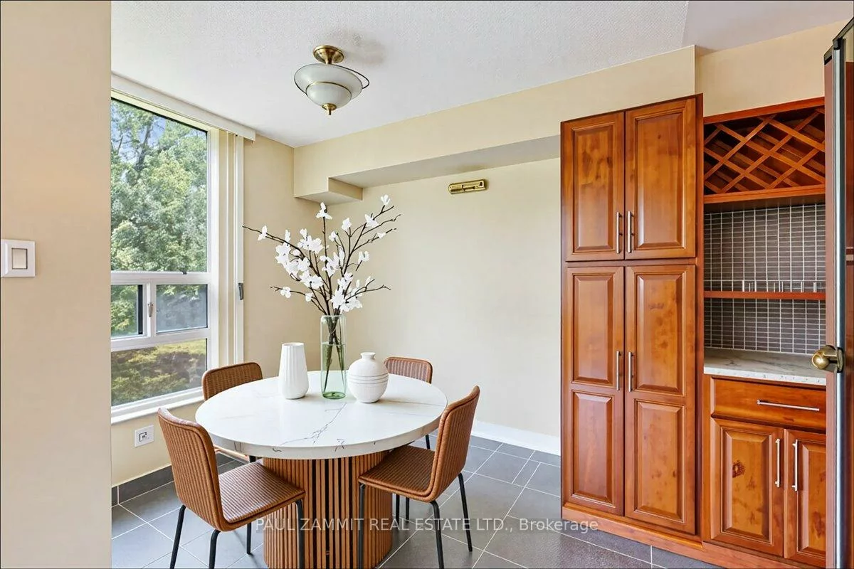 7905, Bayview, Aileen-Willowbrook, Markham