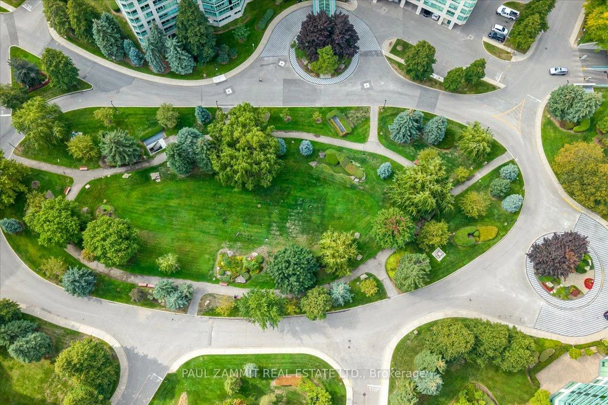 7905, Bayview, Aileen-Willowbrook, Markham