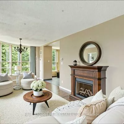 7905, Bayview, Aileen-Willowbrook, Markham