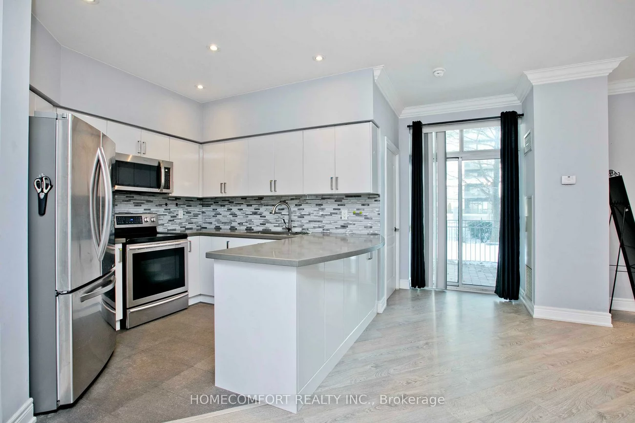 62, Suncrest, Commerce Valley, Markham