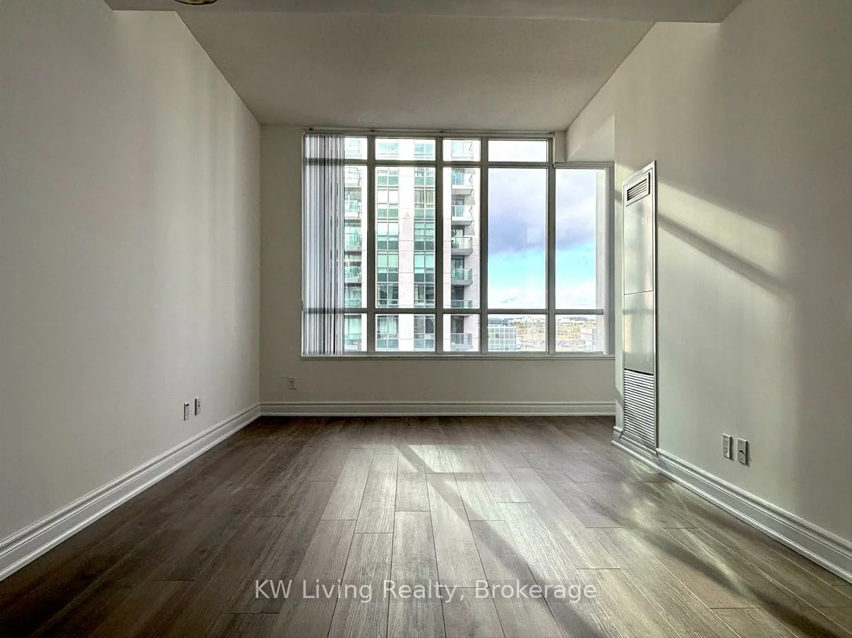 89, South Town Centre, Unionville, Markham