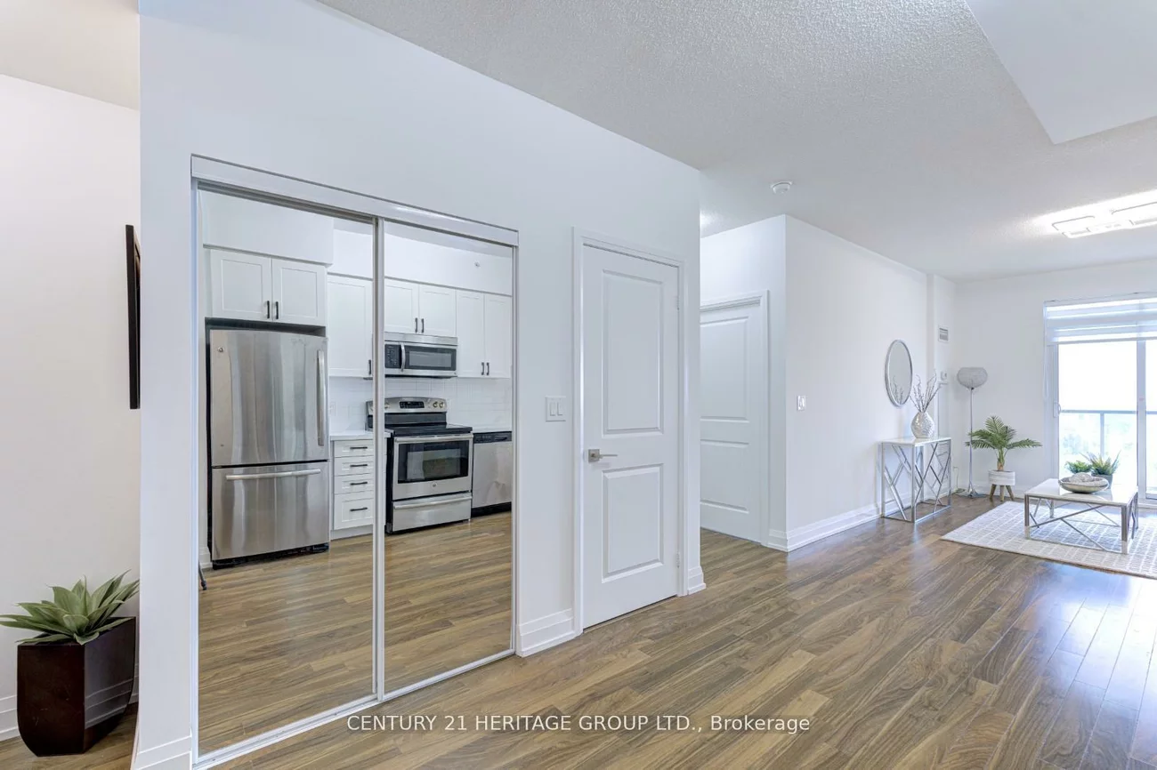 7171, Yonge, Grandview, Markham