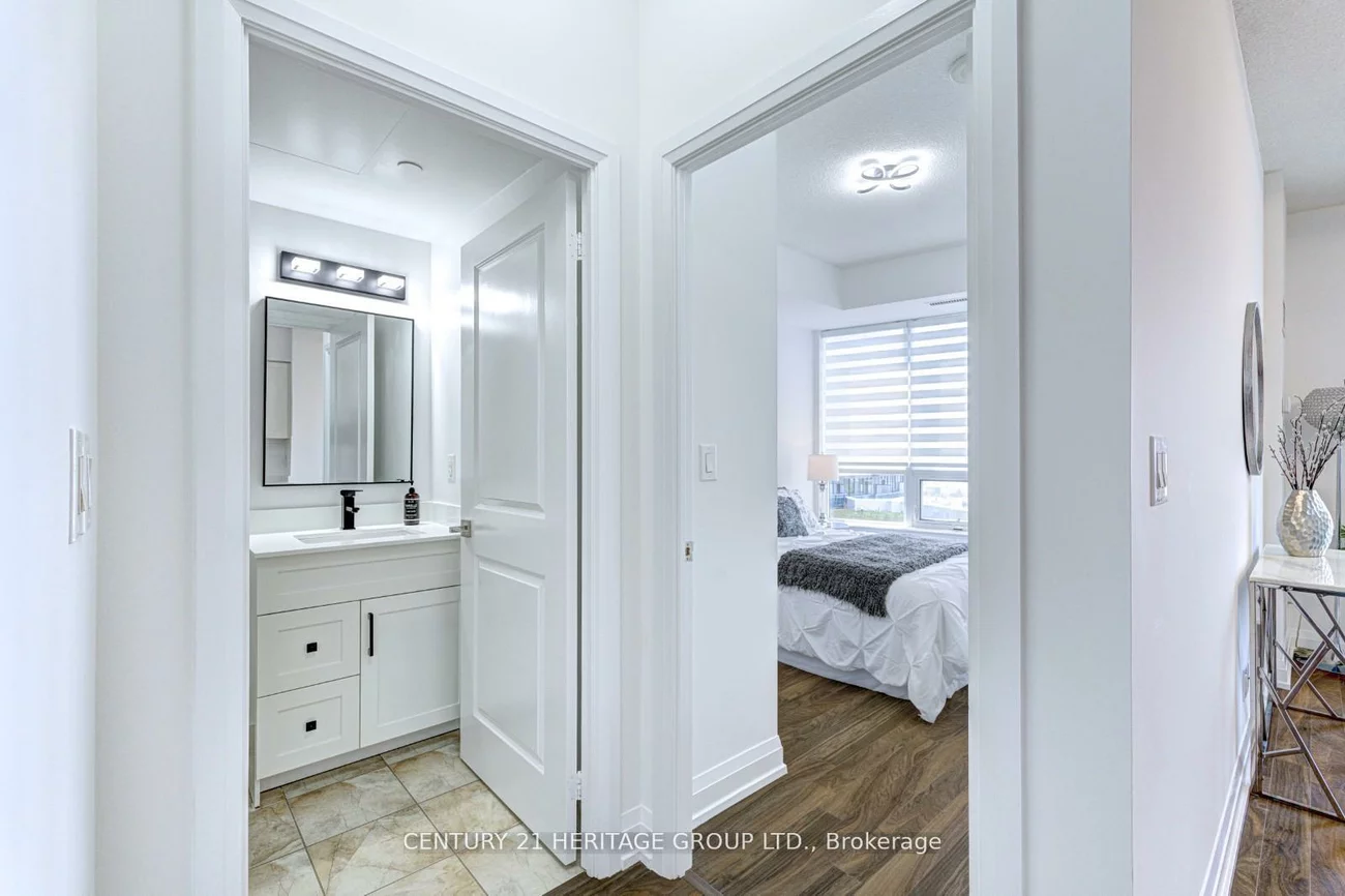 7171, Yonge, Grandview, Markham