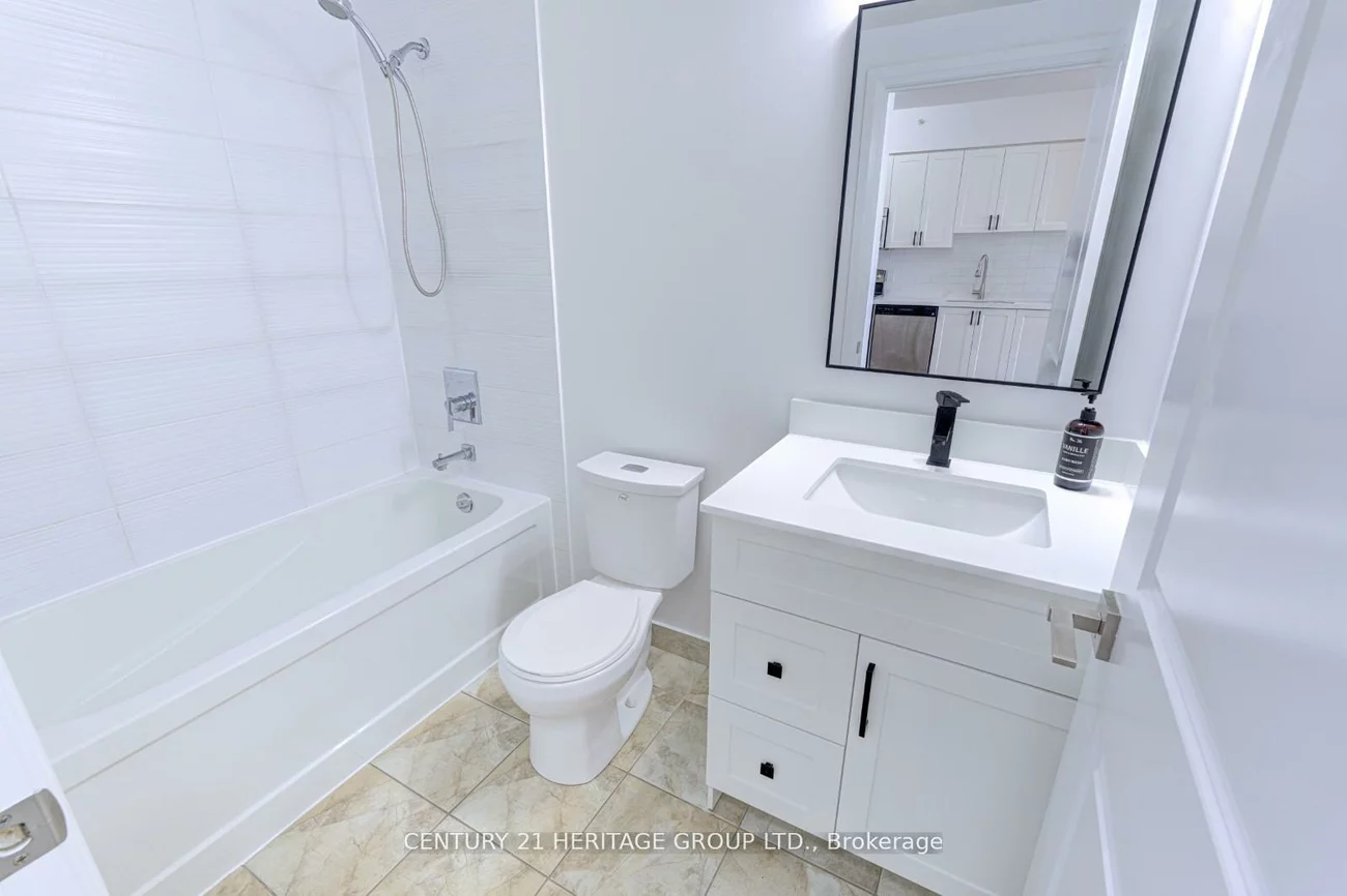 7171, Yonge, Grandview, Markham