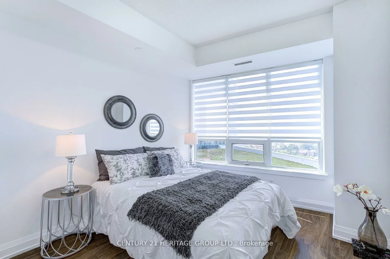 7171, Yonge, Grandview, Markham