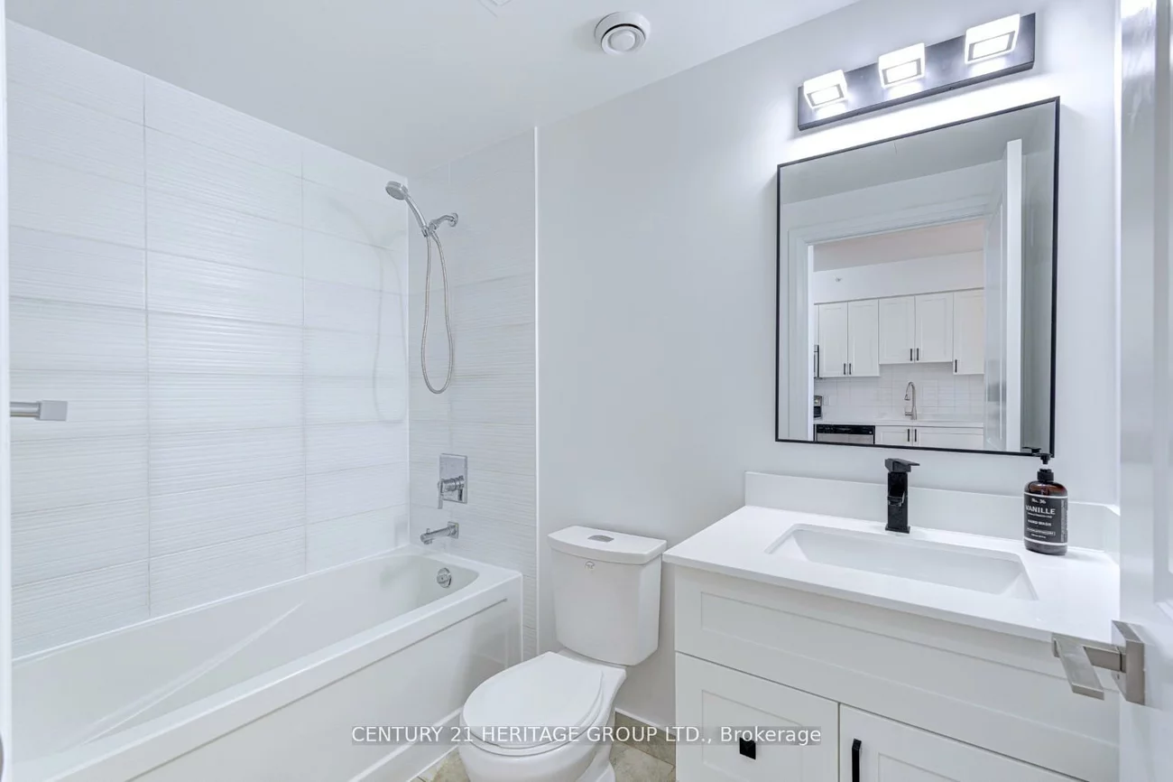 7171, Yonge, Grandview, Markham