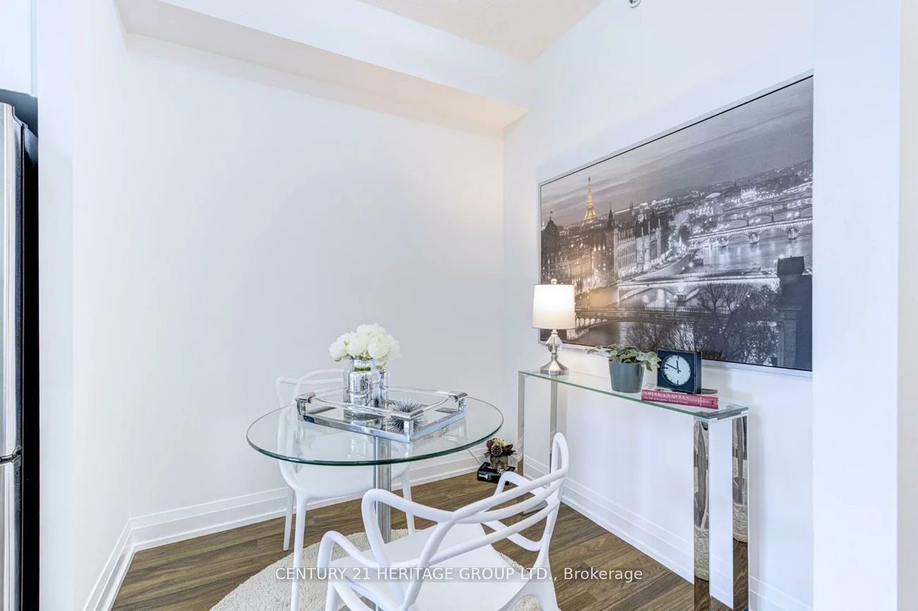 7171, Yonge, Grandview, Markham