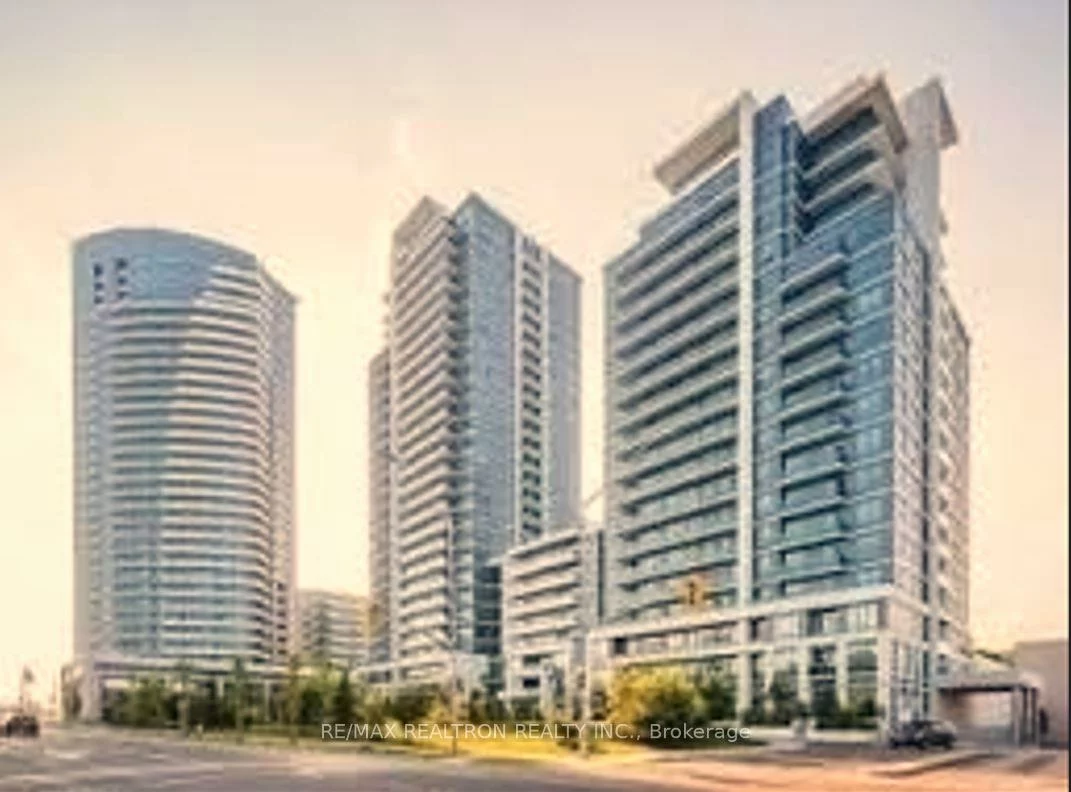 7165, Yonge, Grandview, Markham