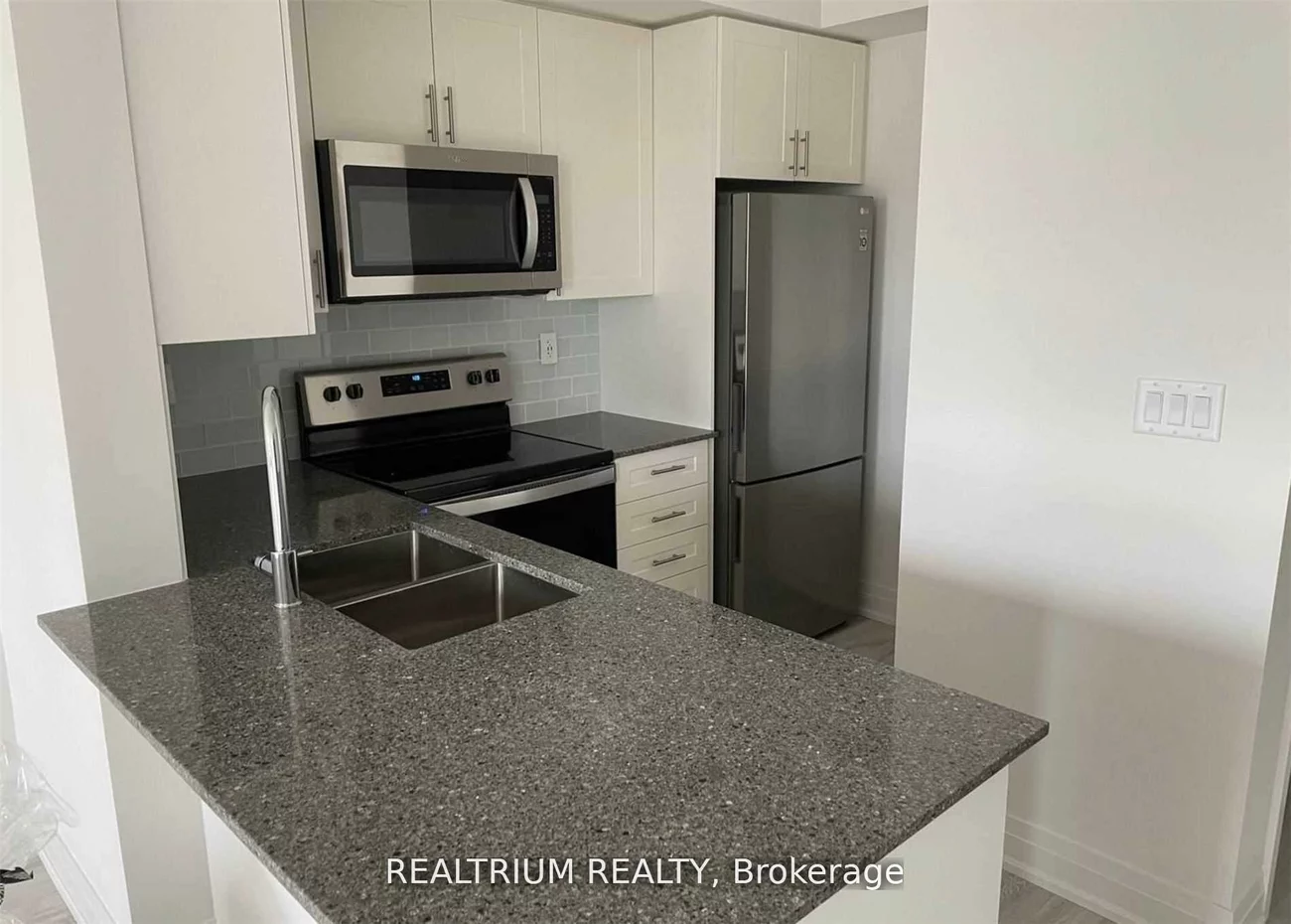 9700, Ninth, Greensborough, Markham