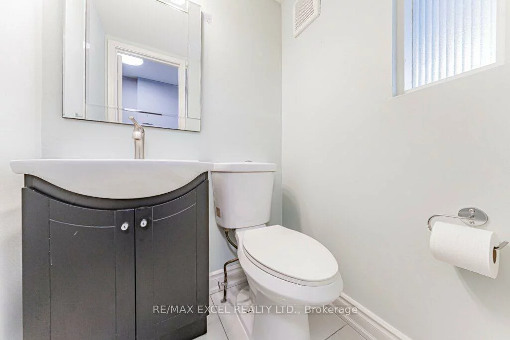 15, Knightsbridge, Markham Village, Markham