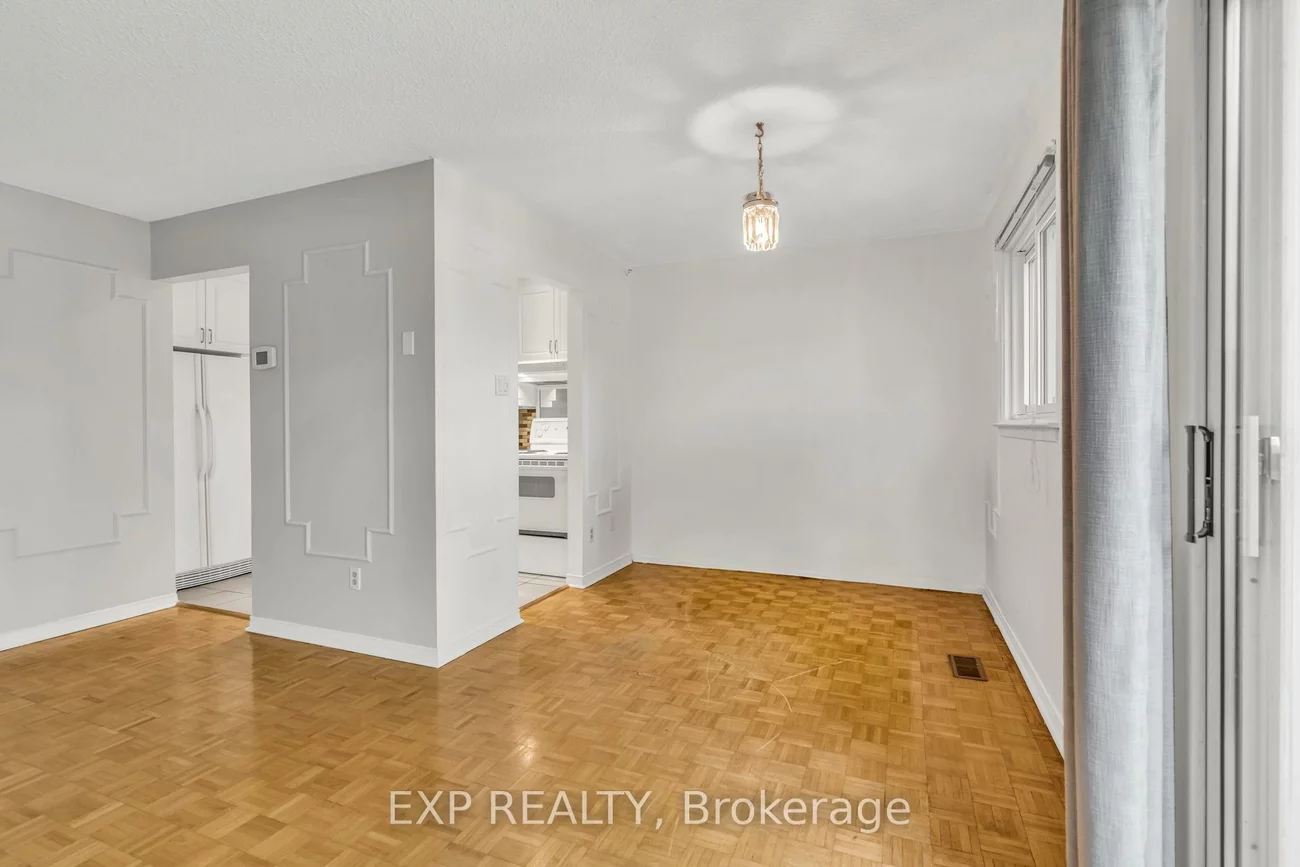 22, Niles, Aileen-Willowbrook, Markham