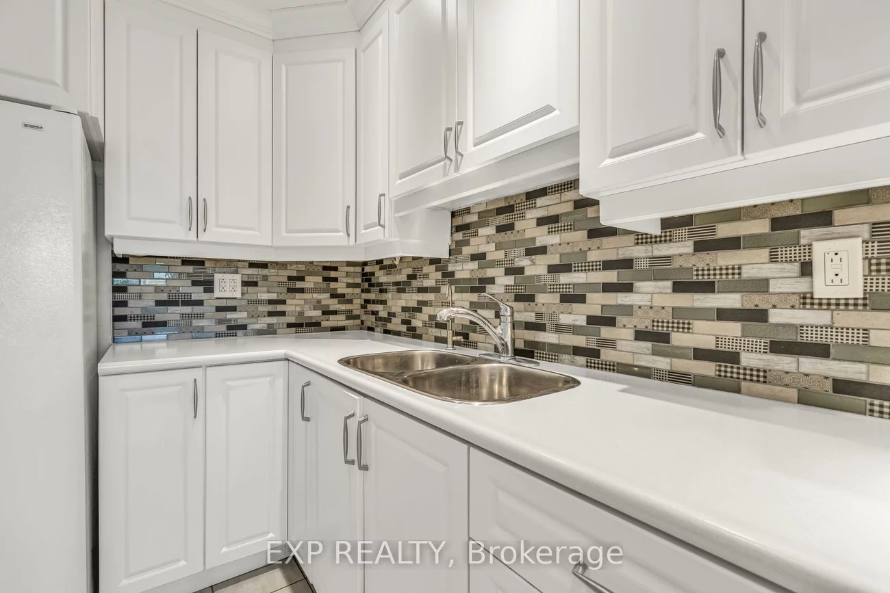 22, Niles, Aileen-Willowbrook, Markham