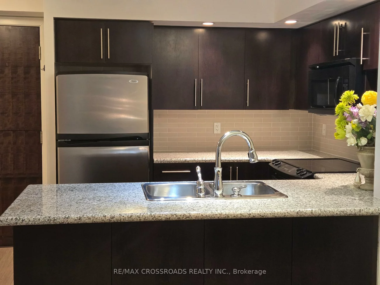 23, Cox, Unionville, Markham