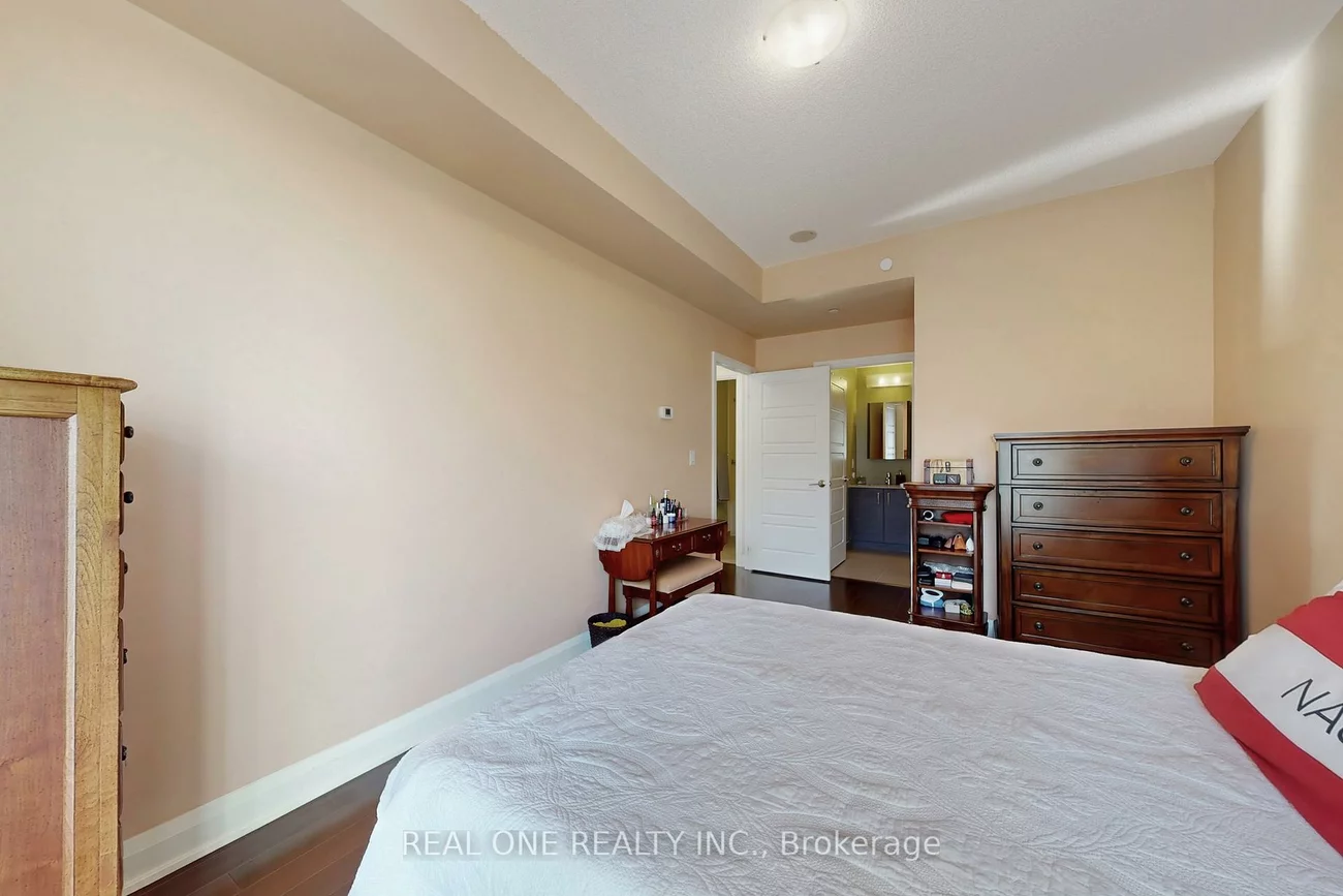 1, Uptown, Unionville, Markham