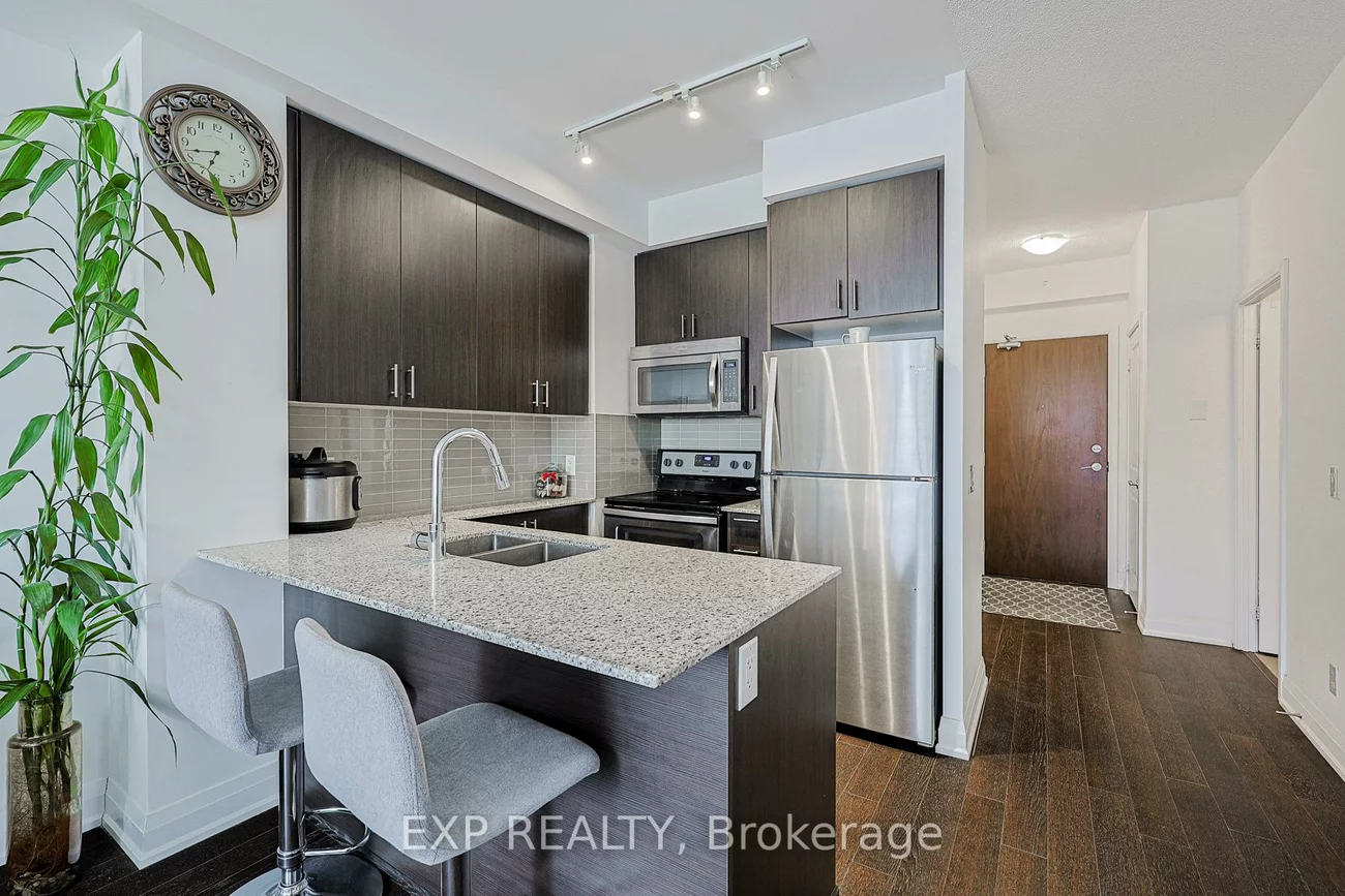 9582, Markham, Wismer, Markham