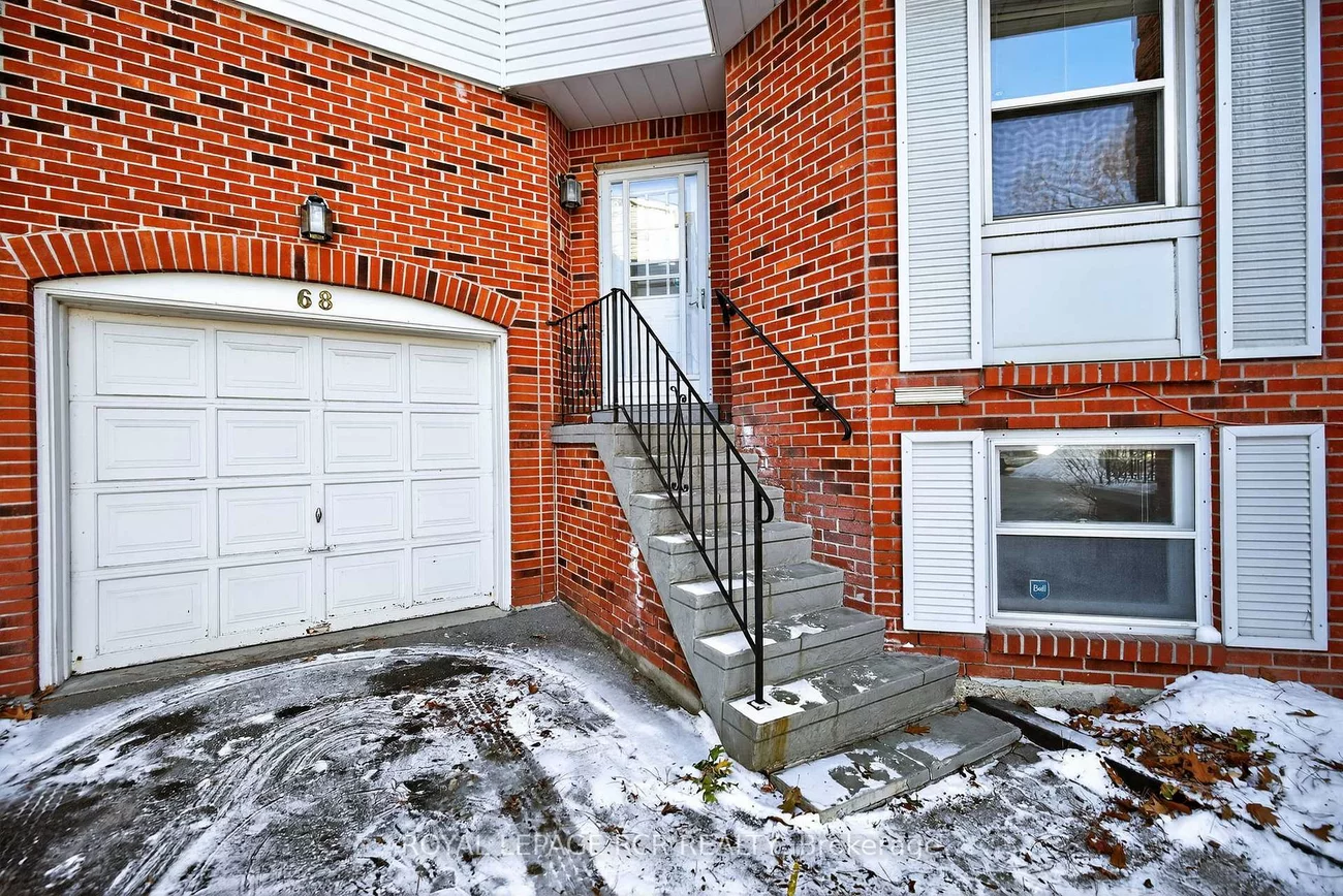 68, Confederation, Thornhill, Markham