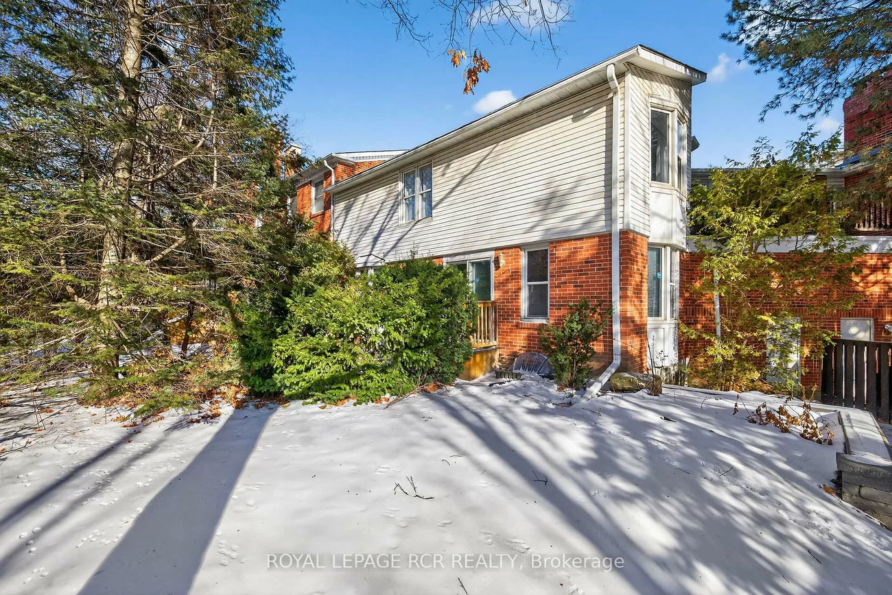 68, Confederation, Thornhill, Markham