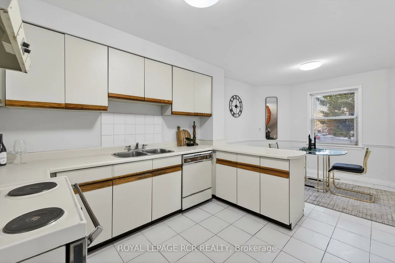 68, Confederation, Thornhill, Markham