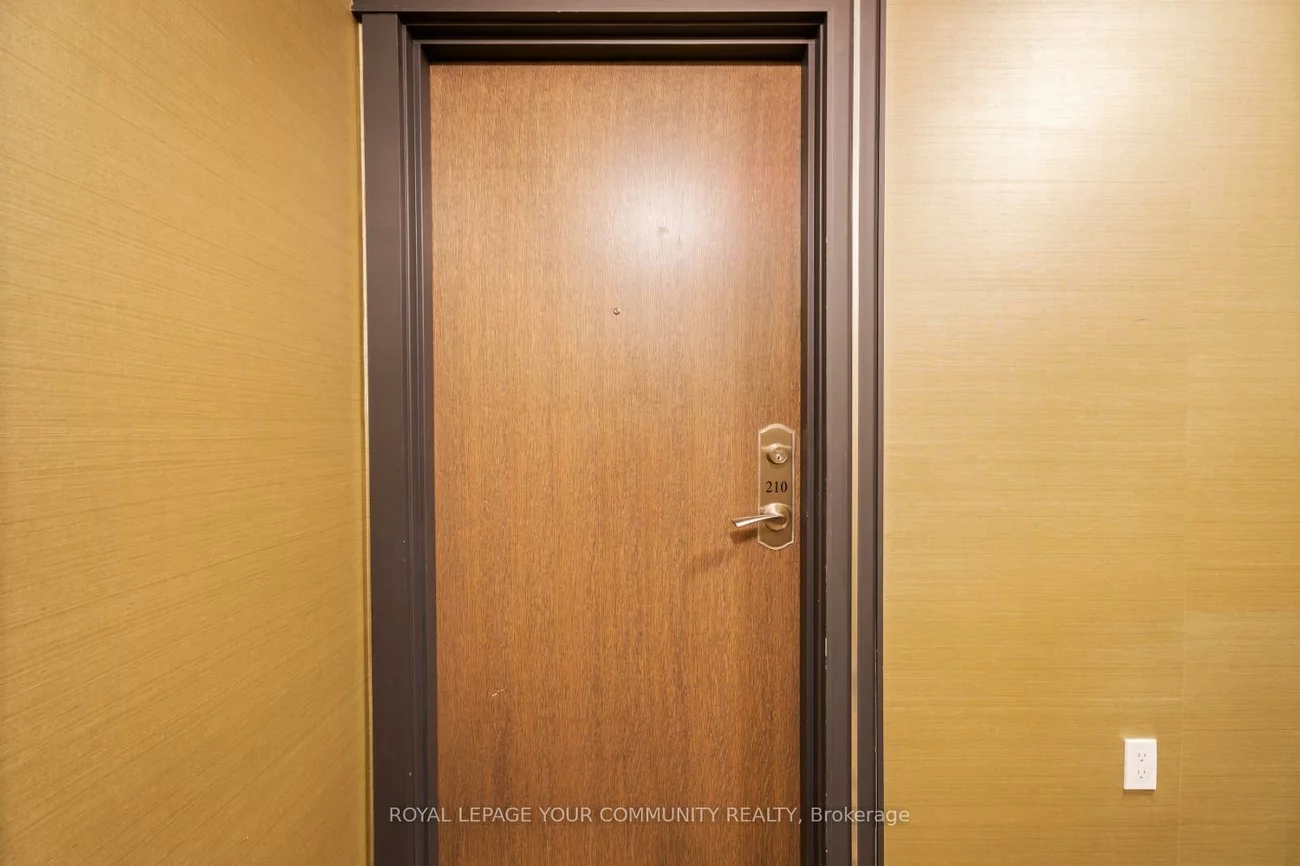 9560, Markham, Wismer, Markham