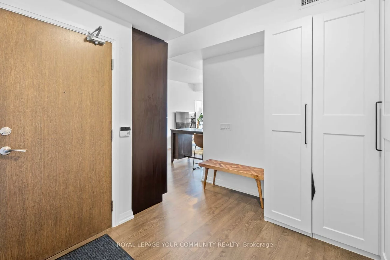 9560, Markham, Wismer, Markham