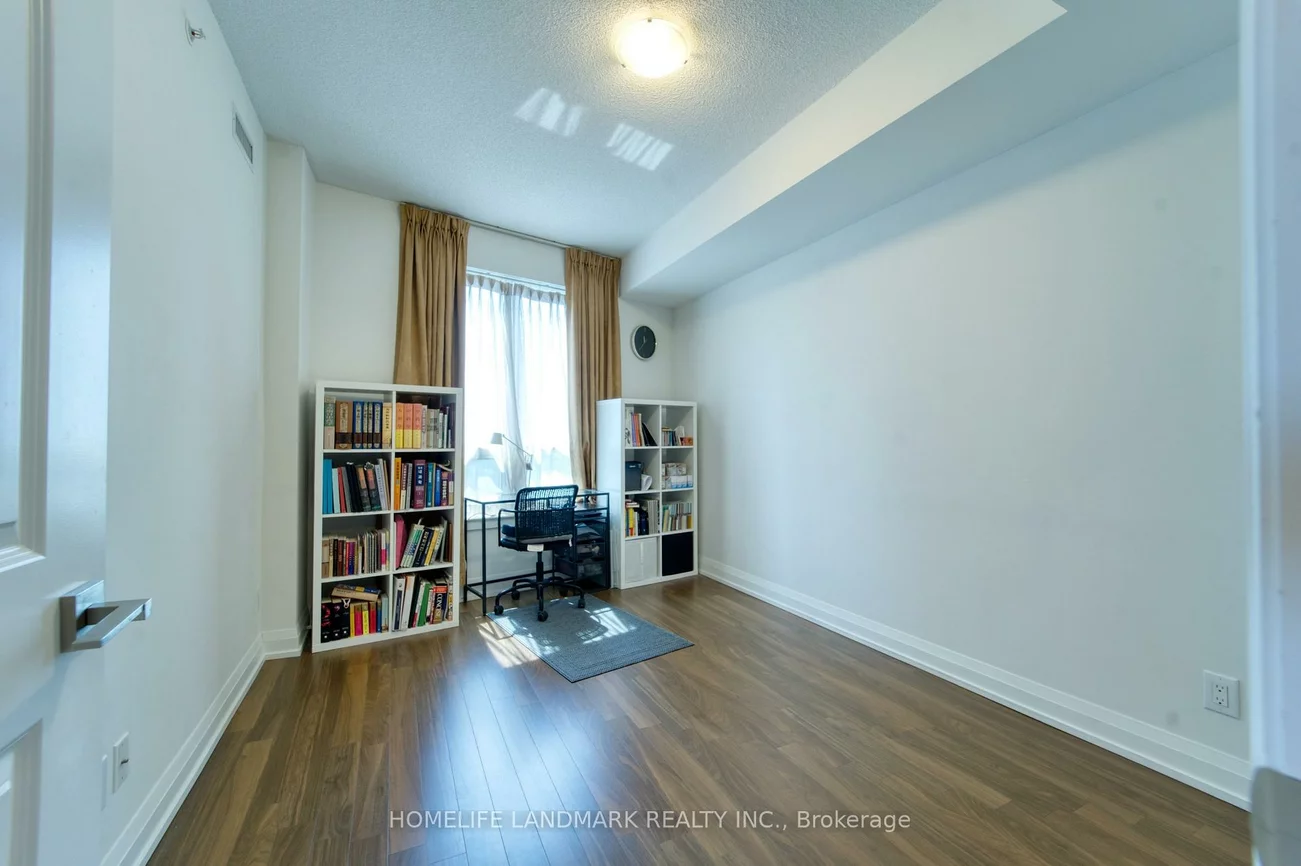 7171, Yonge, Thornhill, Markham