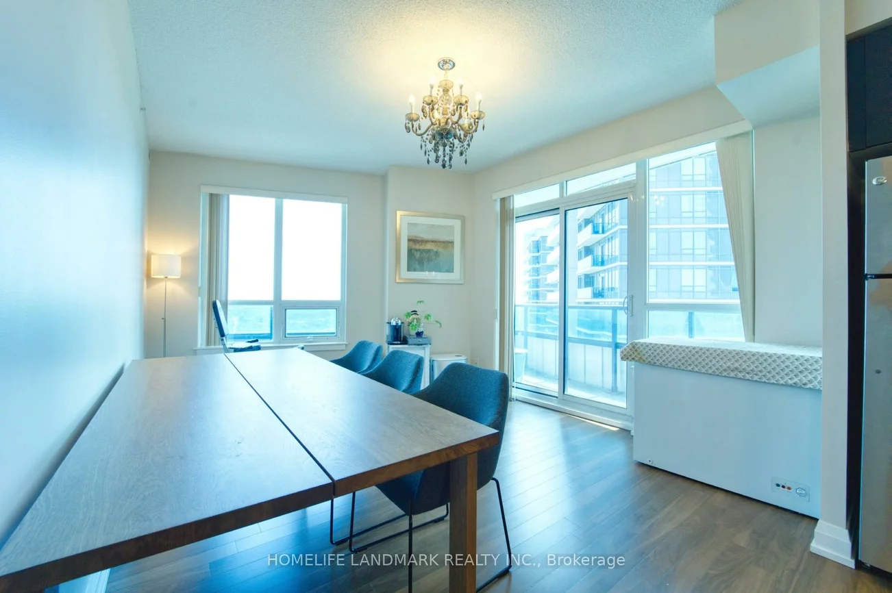 7171, Yonge, Thornhill, Markham