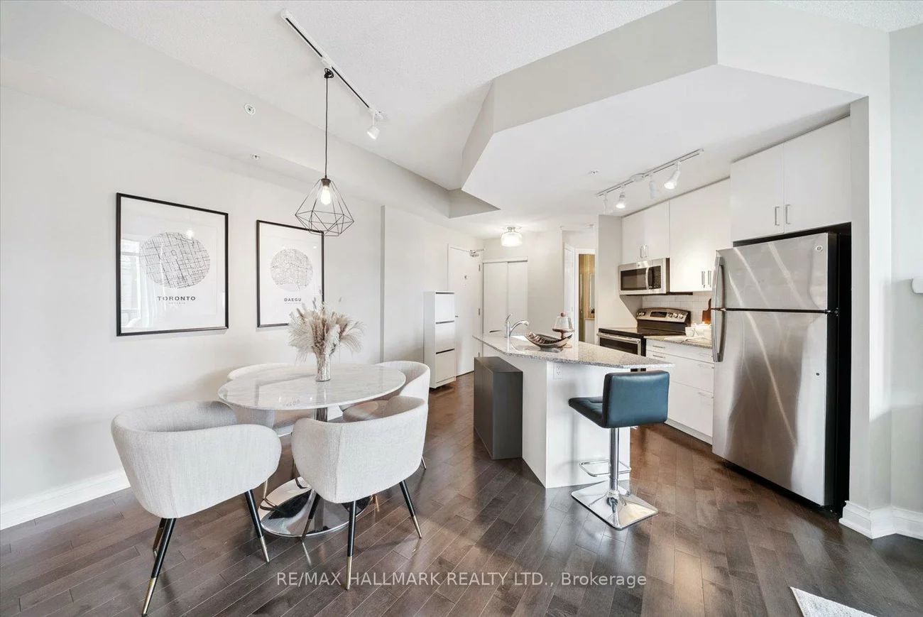 68, Main, Old Markham Village, Markham