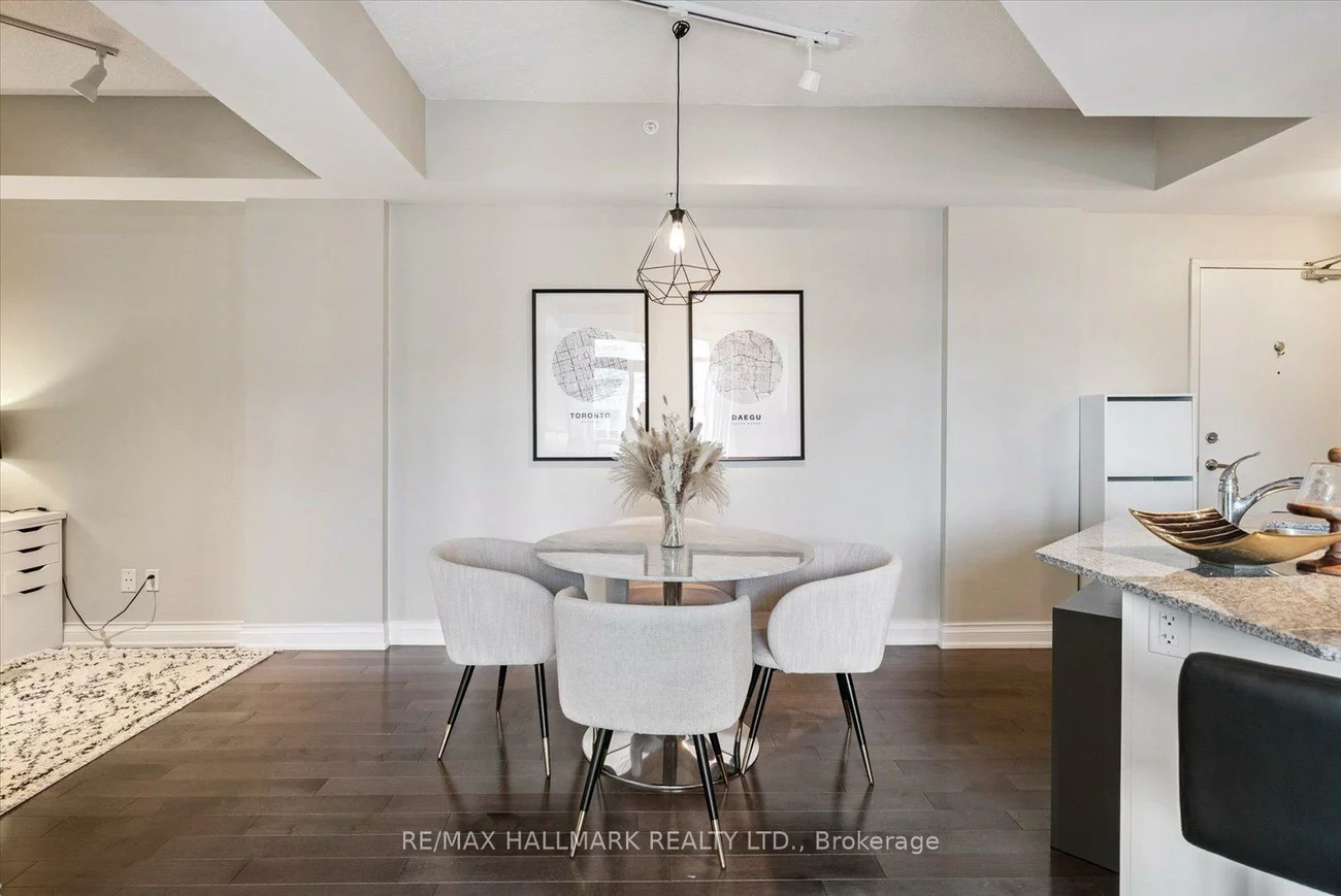 68, Main, Old Markham Village, Markham