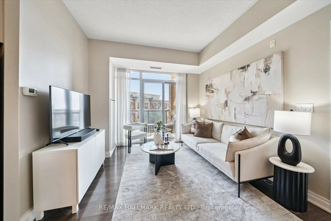 68, Main, Old Markham Village, Markham