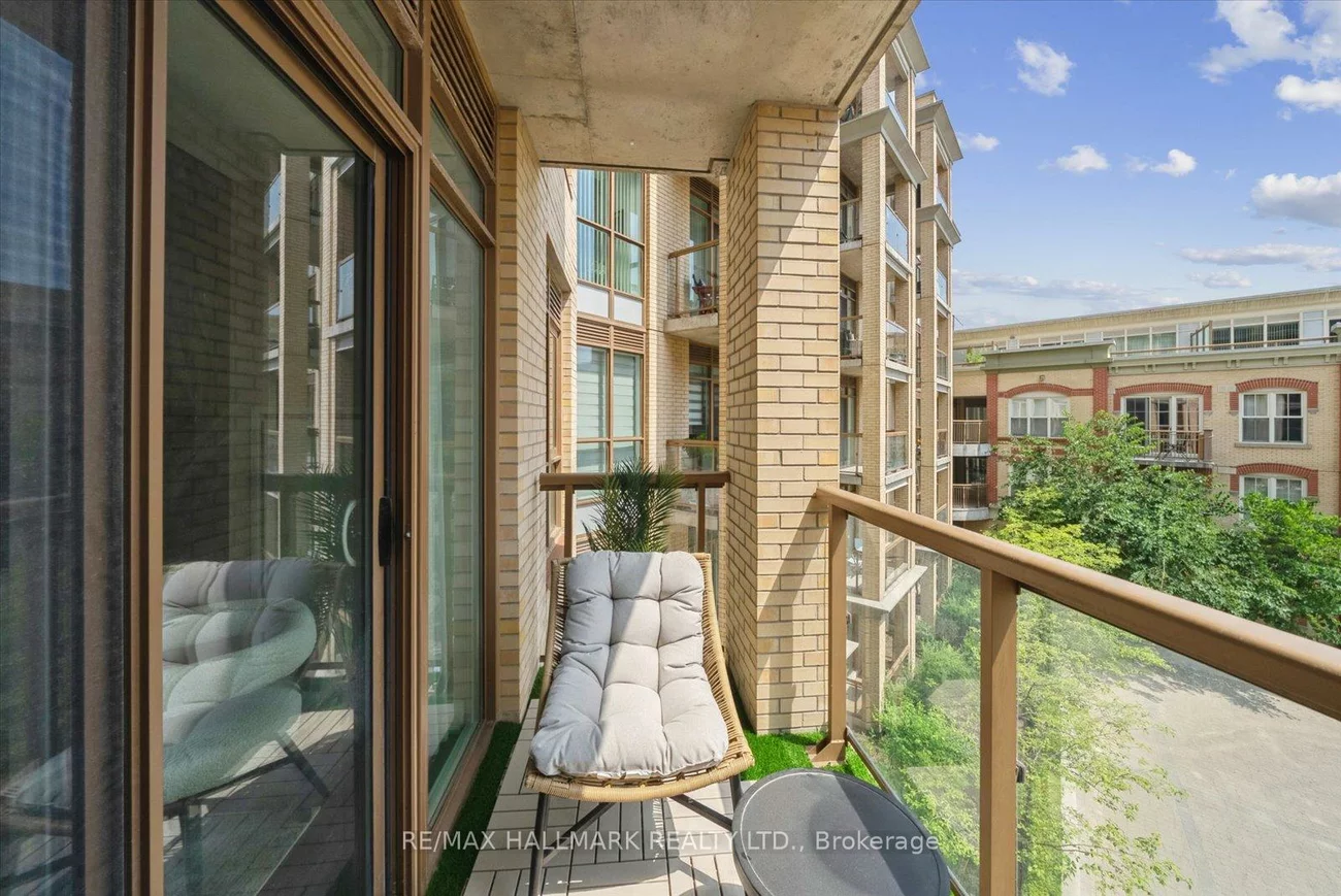 68, Main, Old Markham Village, Markham